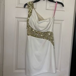 Prom/homecoming dress